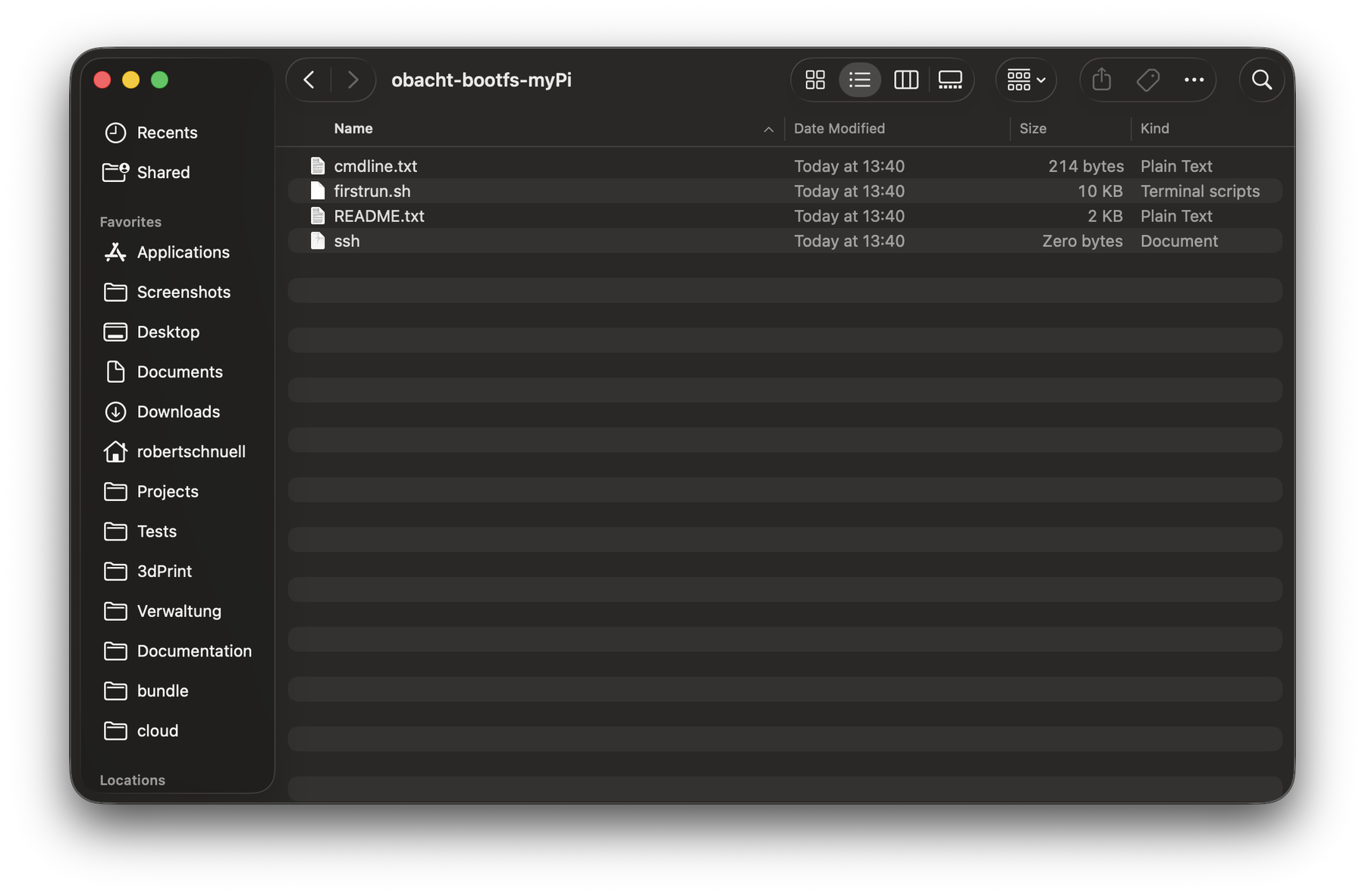 The unzipped folder obacht-bootfs-myPi with its four files: cmdline.txt, firstrun.sh, README.txt and ssh. All four go onto the bootfs drive.